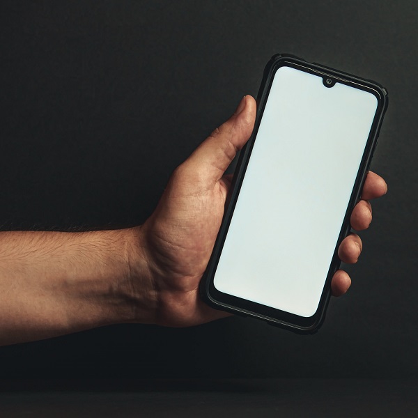 защитное стекло или гидрогелевая пленка что лучше