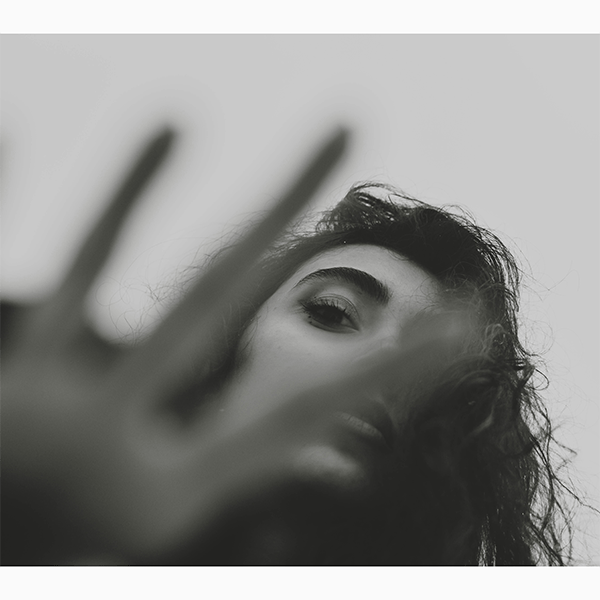 Я плачу, а им все равно, или Почему наша боль не доходит до тех, кто ее причинил