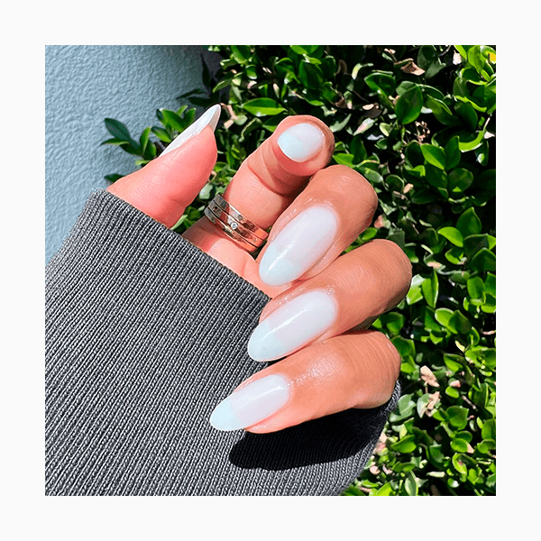 Правда ли, что гель-лак опасен, и почему его запрещают?