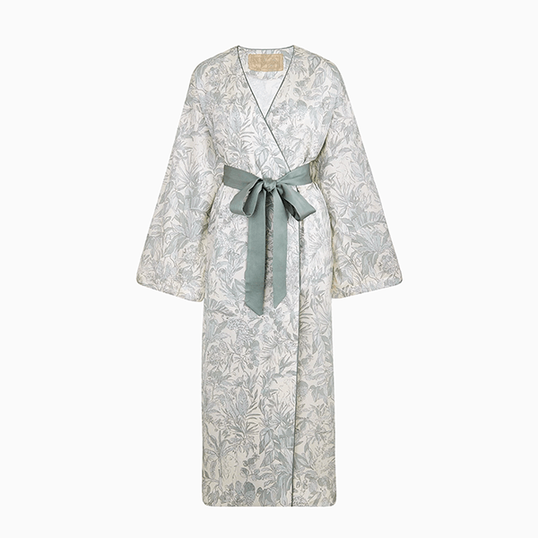 Домашнее кимоно в качестве уличной одежды – как вам такой вариант на эту весну?