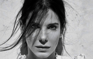 Сандра Баллок поделилась, как совмещает работу с материнством