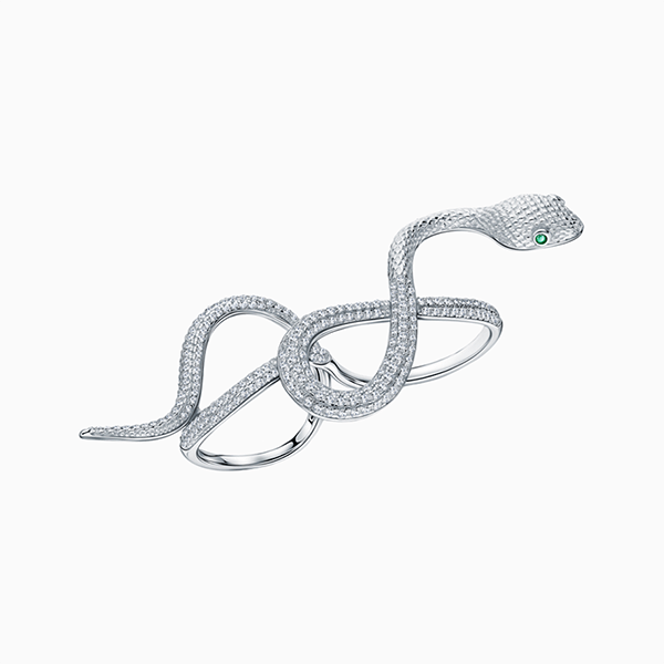 Французский Vogue считает, что маникюр уходит в прошлое, а заменят его украшения