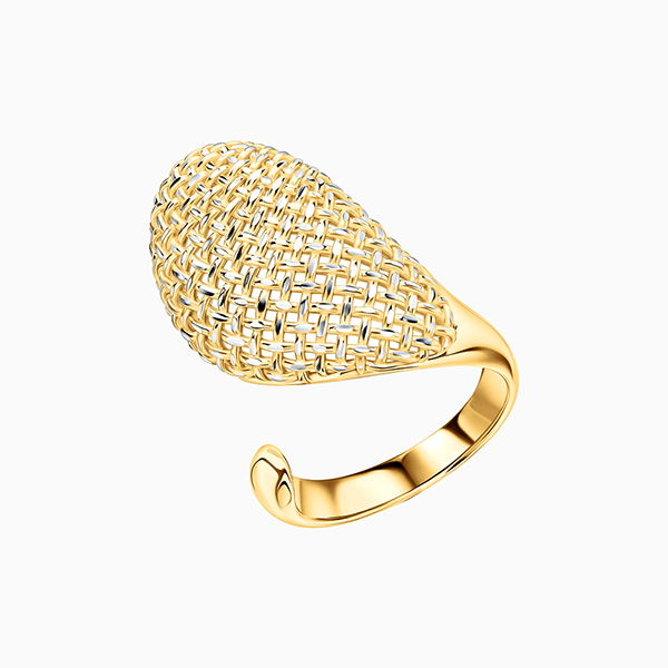 Французский Vogue считает, что маникюр уходит в прошлое, а заменят его украшения