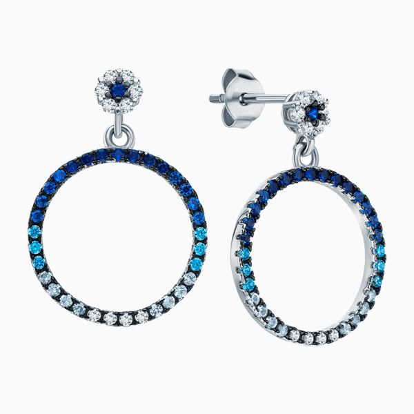 5 пар сережек, которые любят быть на первом плане