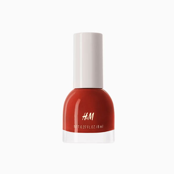 Трендовые оттенки маникюра: от теплого мокко до холодной розы