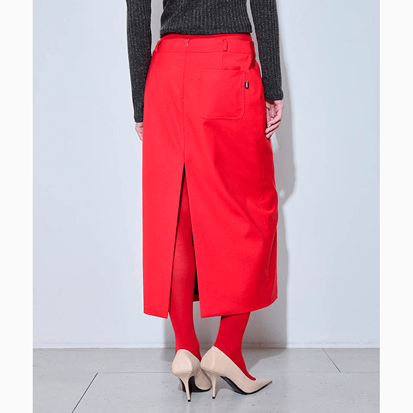 Самая модная юбка весны-2026 – миди на низкой посадке