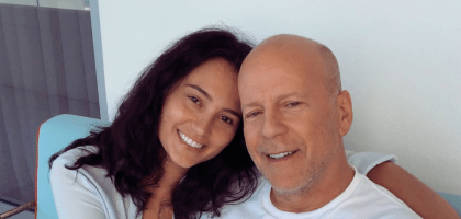 Жена Брюса Уиллиса объяснила, почему он не знает о своей болезни