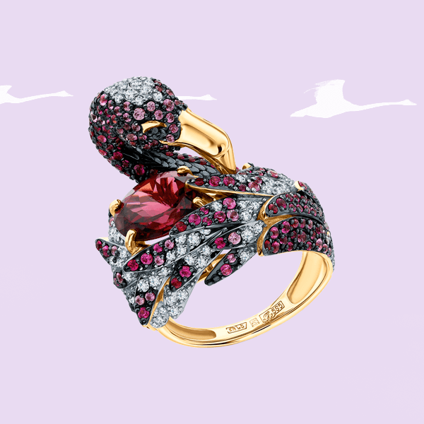 Нас покорили украшения с птицами с последнего показа Schiaparelli