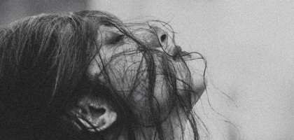 Я плачу, а им все равно, или Почему наша боль не доходит до тех, кто ее причинил