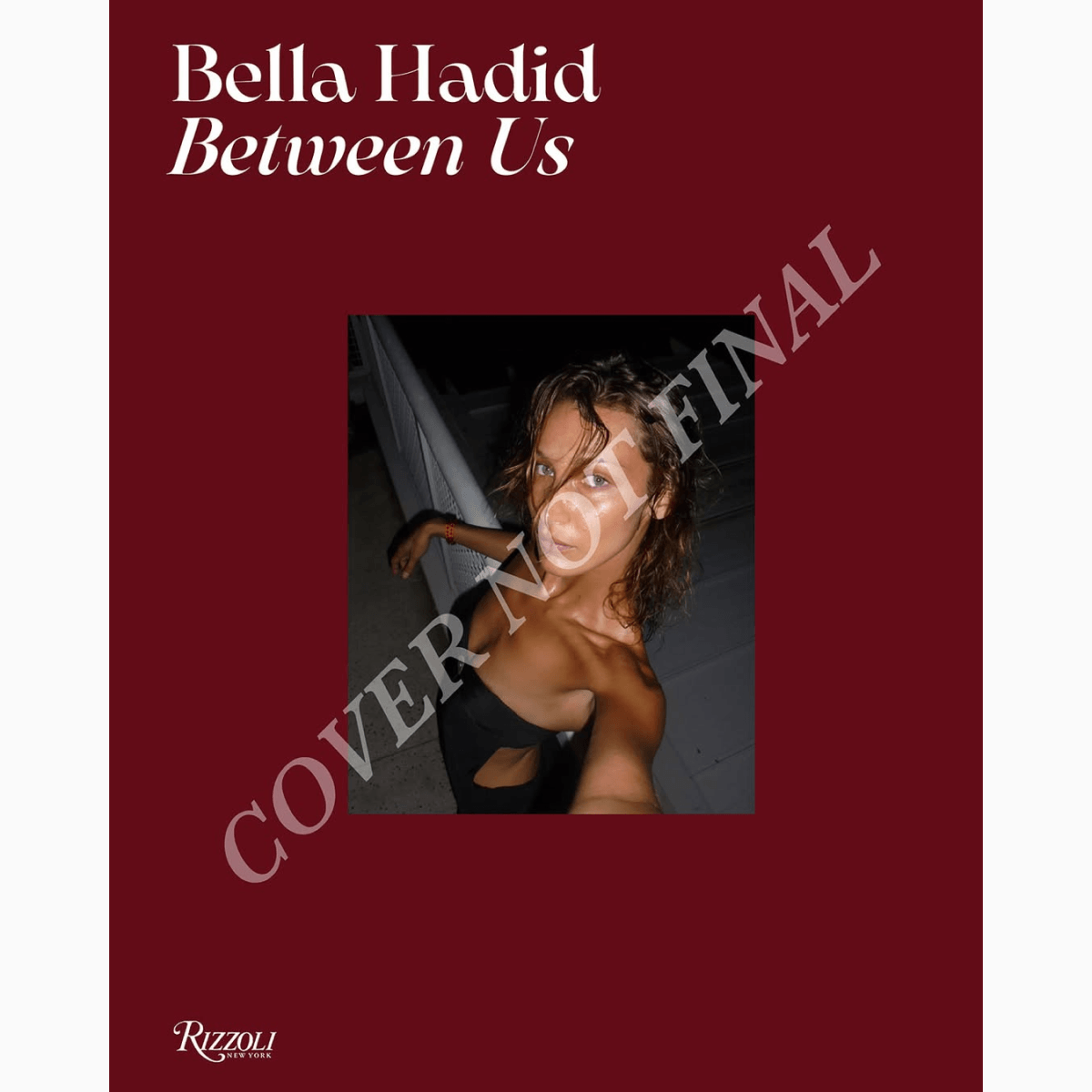 Белла Хадид выпустит мемуары