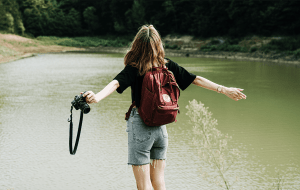 Отпуск наедине с собой: соло-туры как замена психотерапии