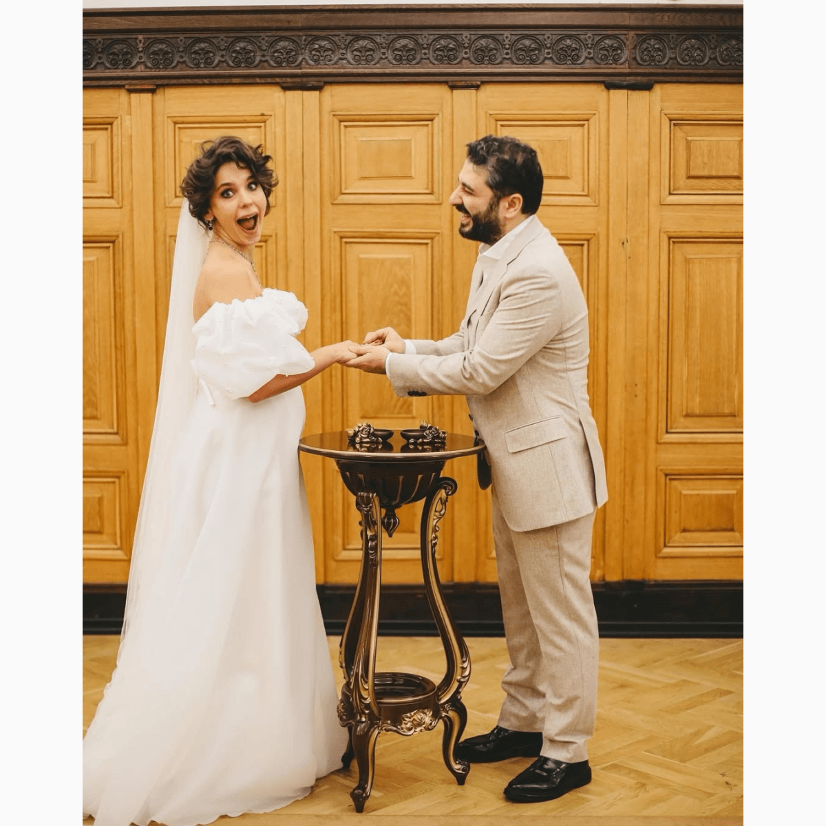 Лиза Моряк объяснила, почему вышла замуж во время беременности