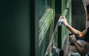 Как мыть окна без разводов: проверенные способы