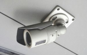 Как законно установить видеокамеру в подъезде