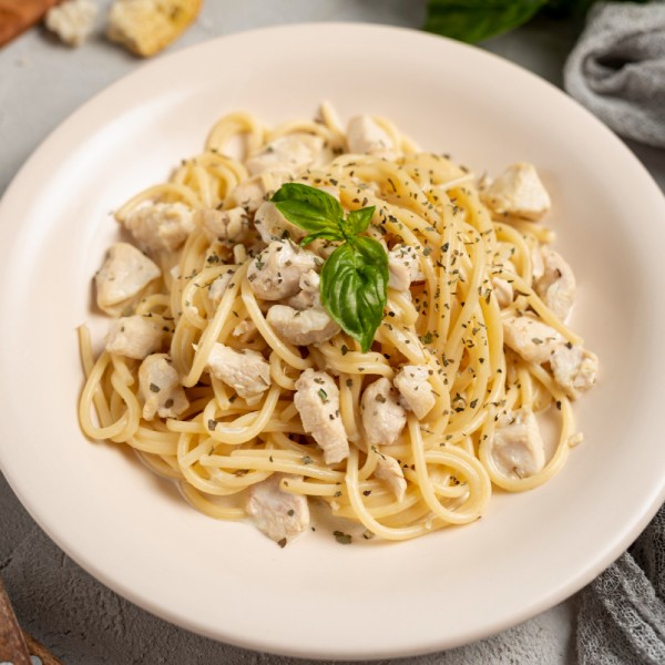 спагетти карбонара с курицей