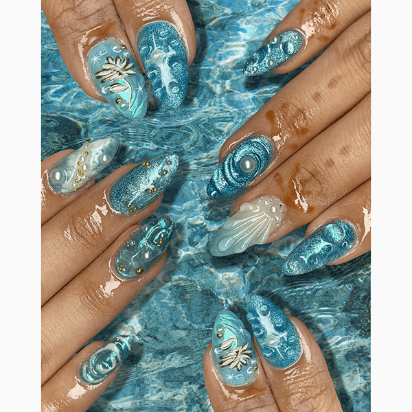 Маникюр «Шведский стол с морепродуктами» (Seafood Buffet Nails) модный этим летом