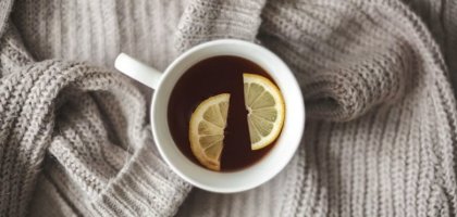 Почему лимон в чае делает его горьким (и как этого избежать)