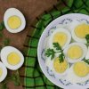 Почему яйца варятся с серым ободком вокруг желтка
