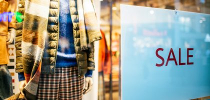 Почему мы покупаем ненужное на распродажах