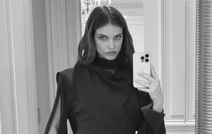 Барбара Палвин вышла на подиум через 6 недель после родов